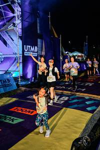 BIB: 
                            <button type="button" onclick="openModal(25250986)" class="btn btn-primary btn-sm float-right btn-popup" data-toggle="modal" data-target=".modal-high-quality">
                        <i class="fas fa-shopping-cart"></i> Add to Cart
                    </button>
                                            <button type="button" onclick="isThisMe(25250986, true)" class="btn btn-success btn-sm float-right btn-popup btn-isme hidden" data-toggle="tooltip" data-placement="bottom" title="นี่คือรูปของคุณใช่ไหม คลิกที่นี่เพื่อเอาเข้าอัลบั้ม">
                        <i class="fas fa-plus"></i> Add to album
                    </button>
                    <button type="button" onclick="isThisMe(25250986, false)" class="btn btn-warning btn-sm float-right btn-popup btn-isnotme hidden">
                        <i class="fas fa-ban"></i> Remove from album
                    </button>